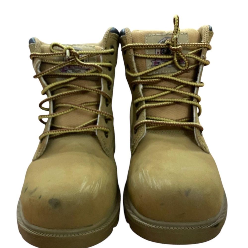 Brahma Tan Work 🥾 size,7